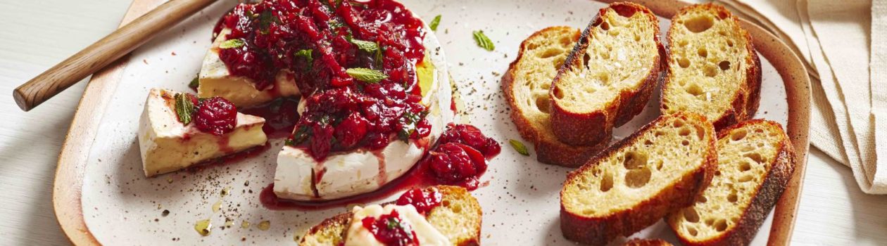 brie warm cherry chutney