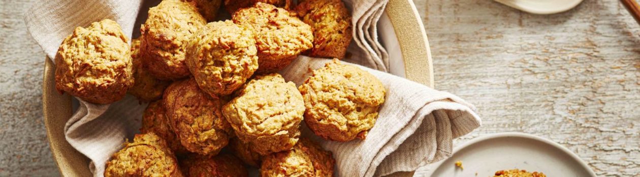 pumpkin-apple-oat_mini-muffins